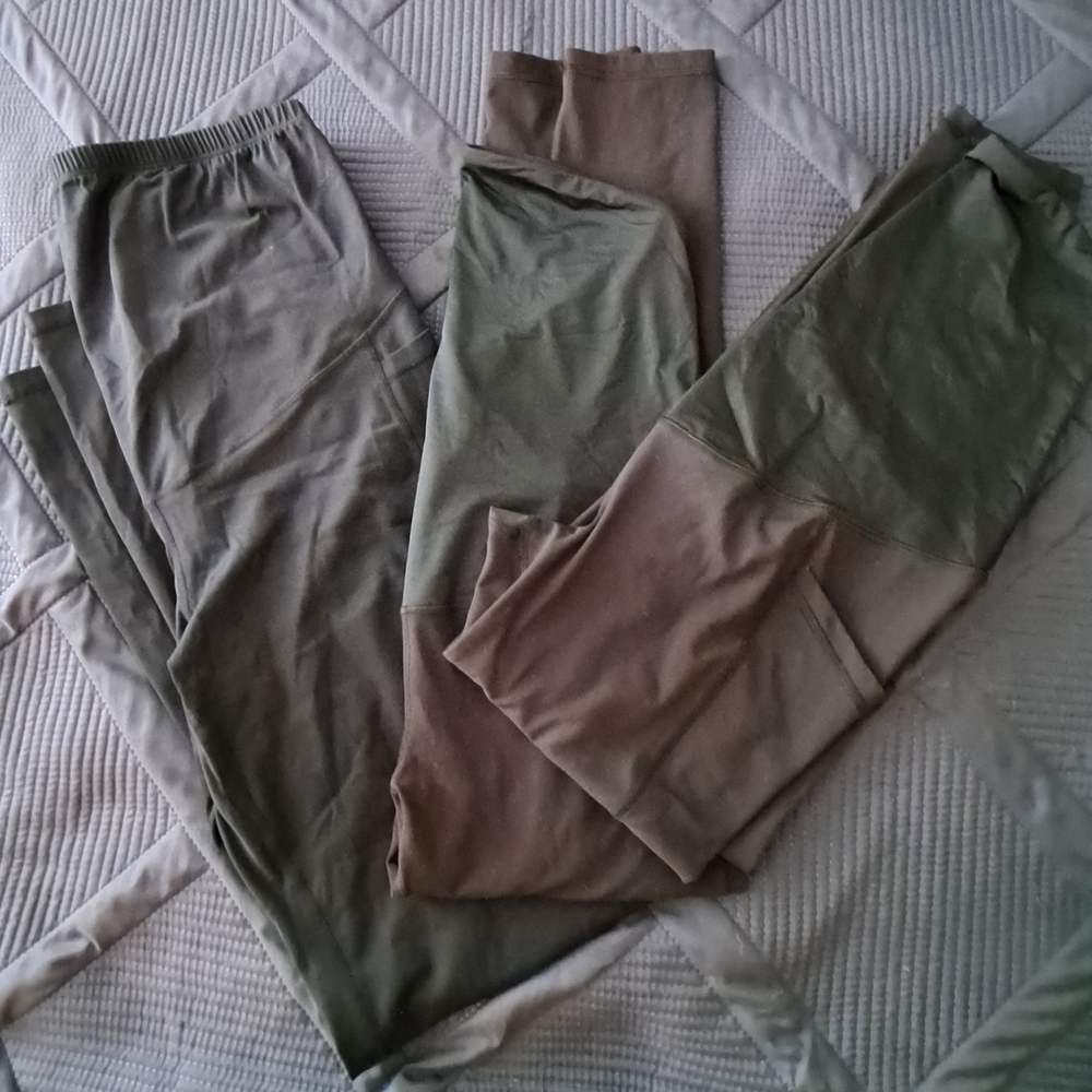 Lot Of 3 Pairs   Black    MATERNITY Pants / Leggings With Pockets    size M / L